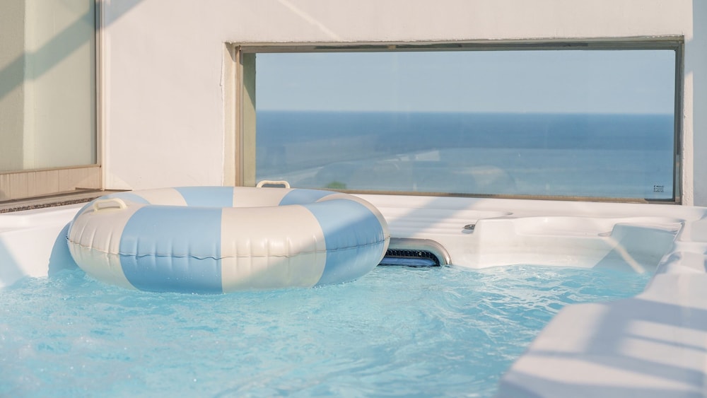 Gyeongju The Moon Aurora Pool Villa