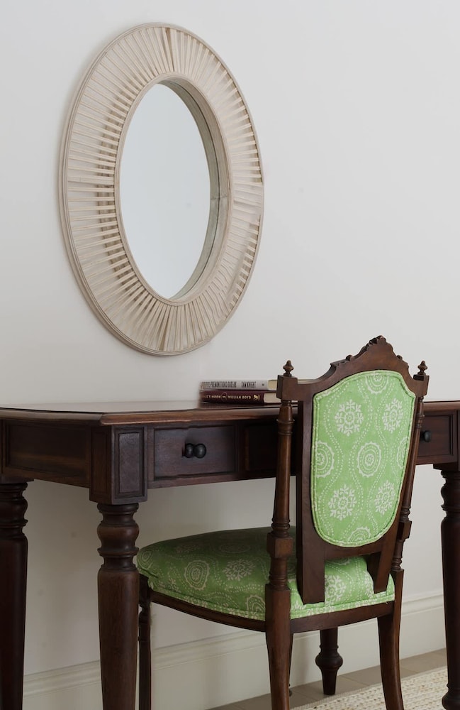Luxurious 3-bedroom Notting Hill