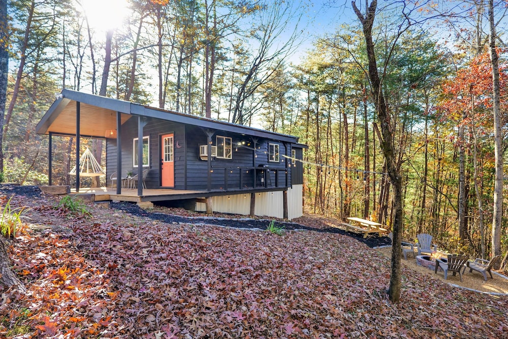 Moonrise Retreat With Spa Fire Pit 8 min to Town
