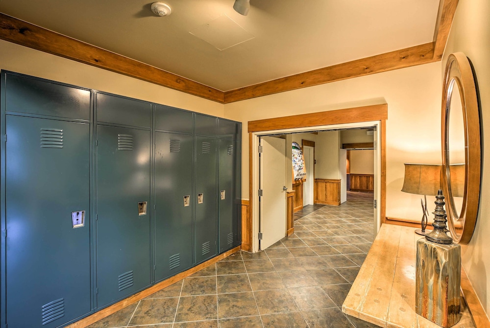 Cozy Ski-in/ski-out Winter Park Resort Condo! view 5
