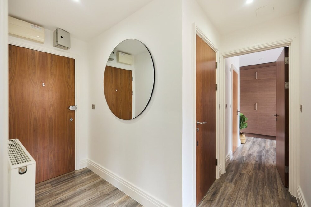The Harlesden Hideout - Charming 2bdr Flat