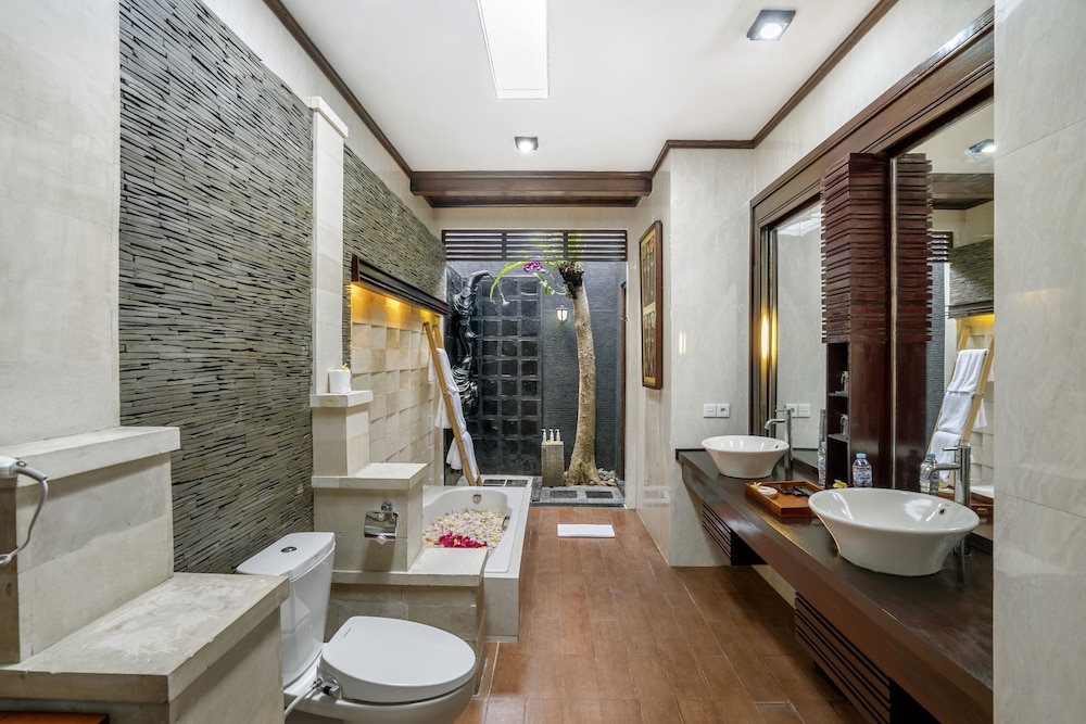 The Bali Dream Suite Villa Seminyak