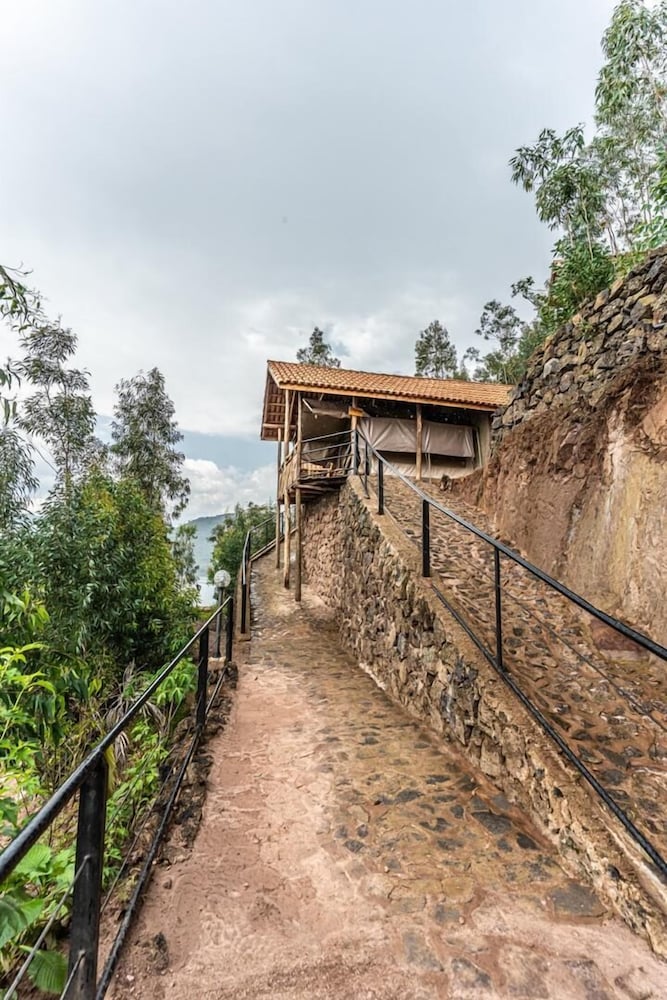 My Hill Eco-Lodge