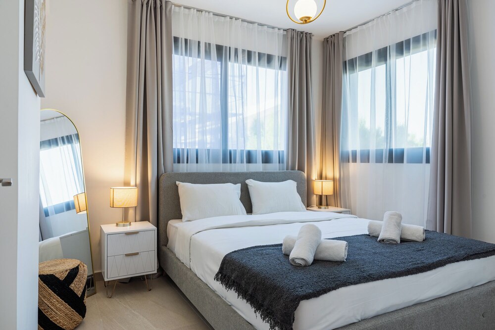 Jas Living Apts & Balconies in Larnaca
