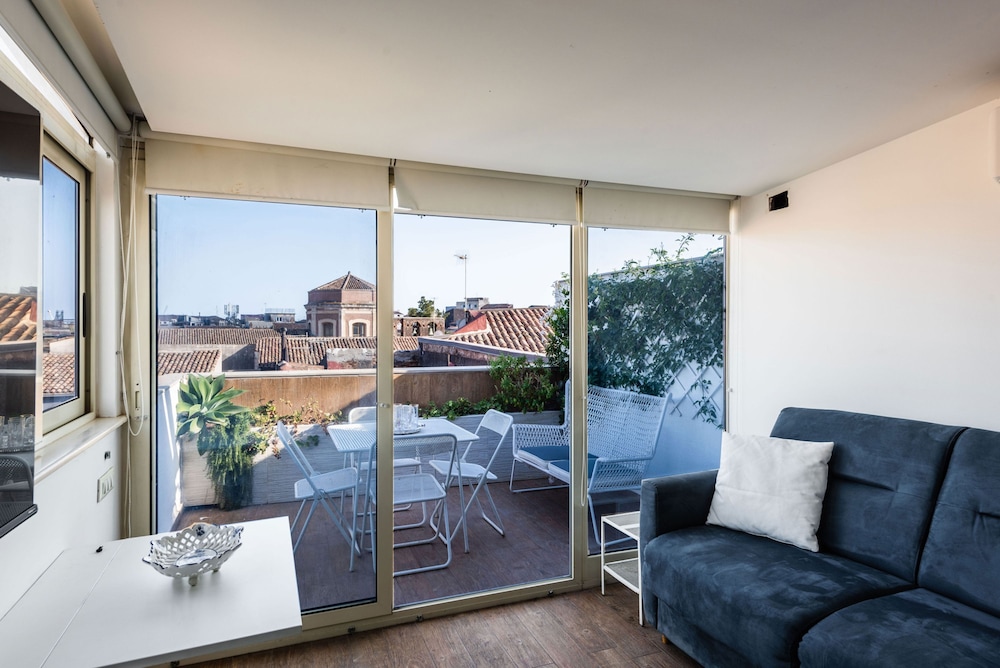 La Perla del Duomo With Terrace by Wonderful Italy