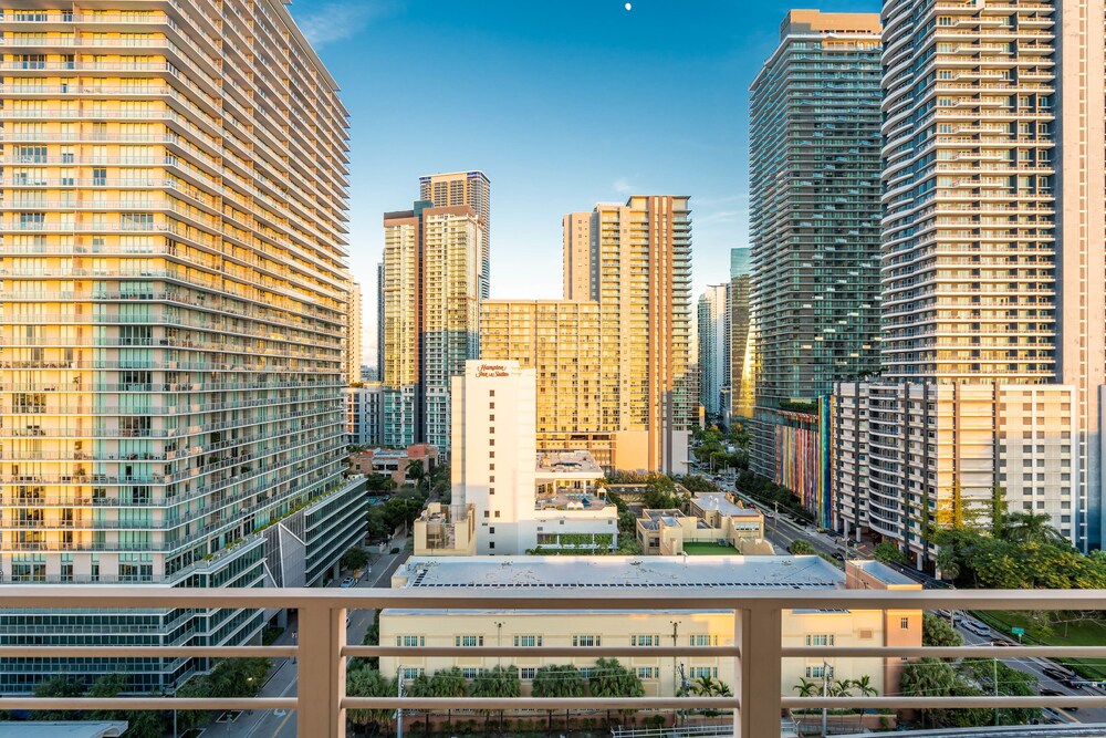 1st Brickell Boutique Residences by Nomad Guru