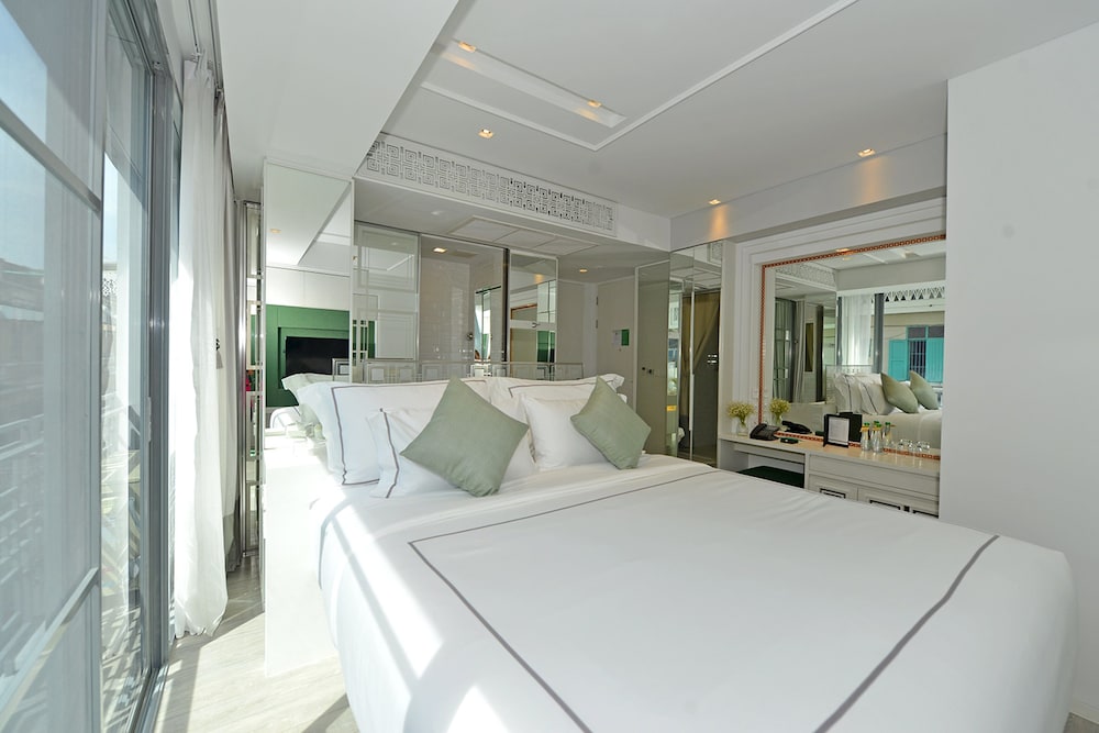 Riva Arun Bangkok 11