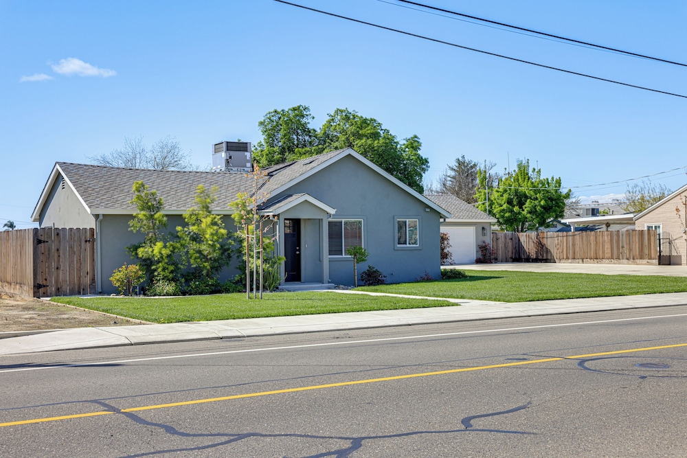 Quaint Hughson Vacation Rental, Walk to Downtown! - Property Image 12