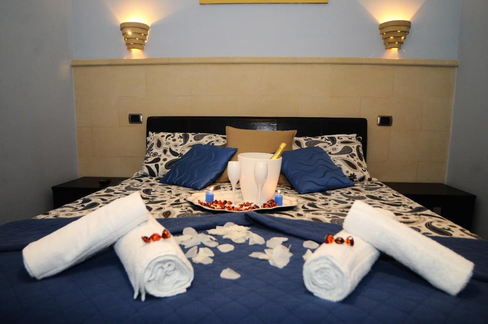 Cardinal Inn