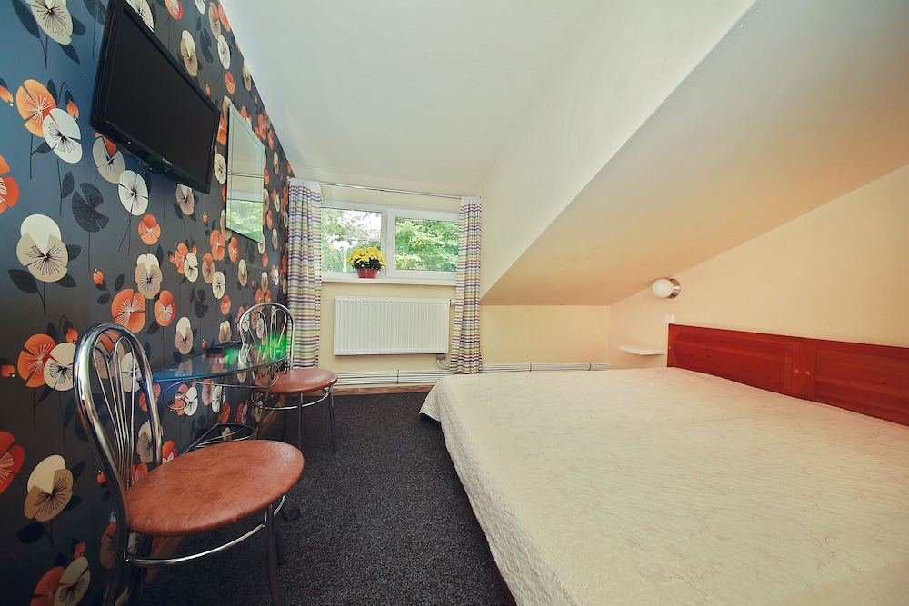 Sleep In BnB