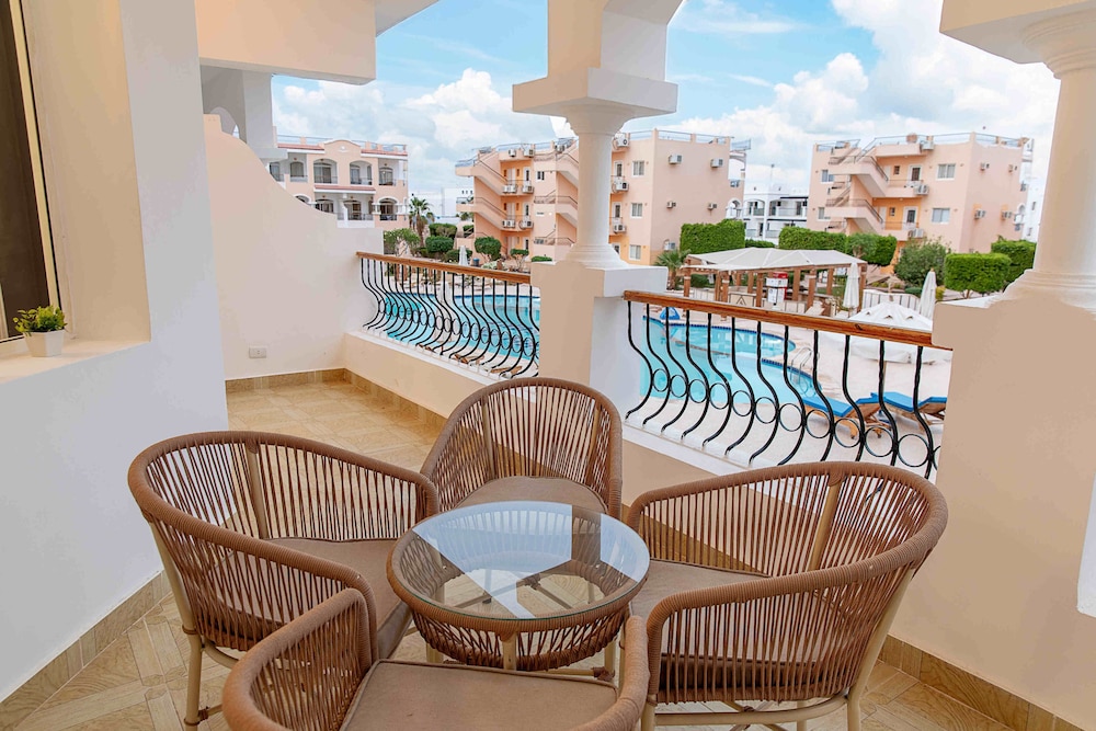 Beautiful Apartment in Egyptian Experience Resort