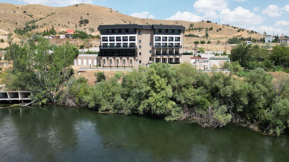 SHELTONS HOTEL KIRIKKALE
