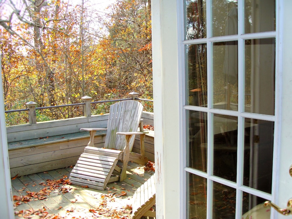 Lexington Vacations - DeHart Cabin - Property Image 29