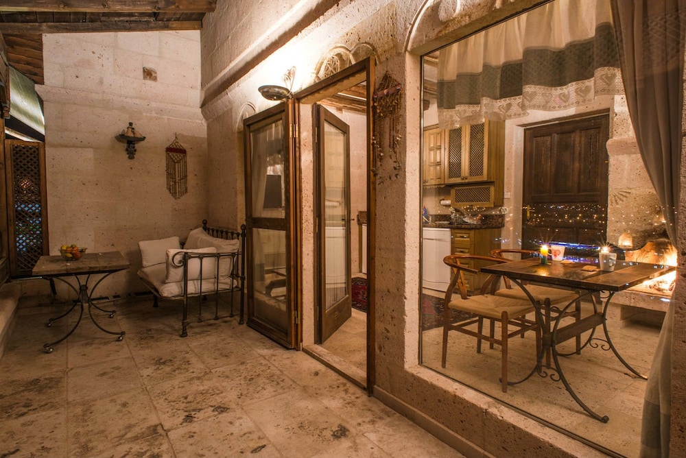 Avanos Evi view 2