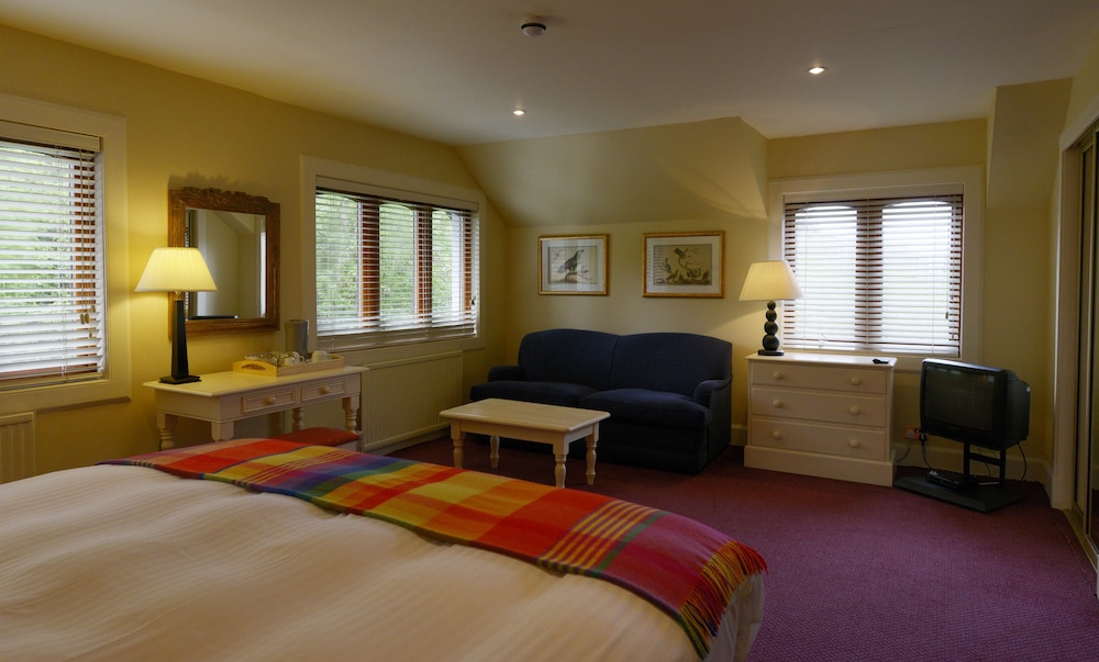 Factors Inn & Cottage