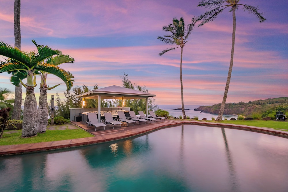 Secret Beach House in Kilauea