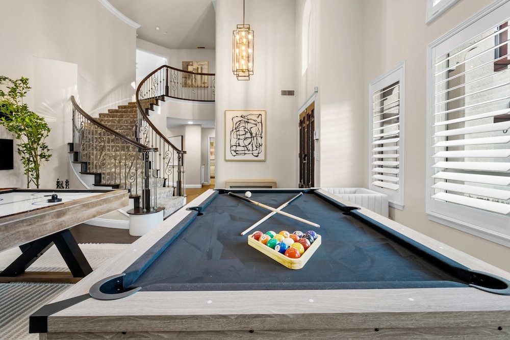 Luxury Pool Home w Theater Games Mountain View