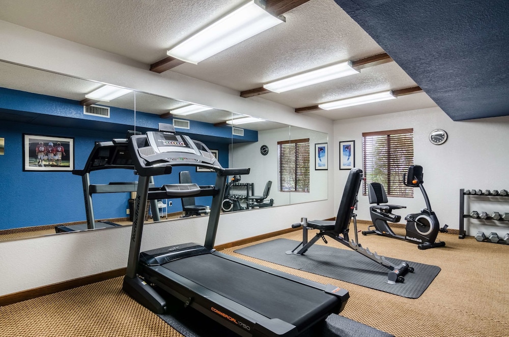 Quality Inn & Suites Winfield