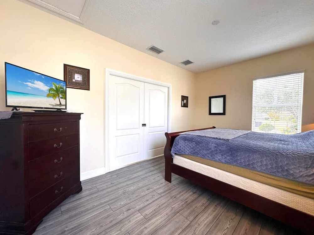 Cozy Reunion Resort Home - Sleeps 4 Near Disney