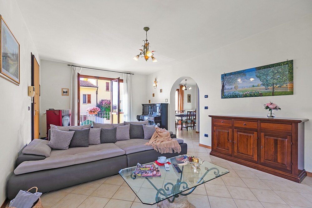 Comfortable House With Pool&lovely View