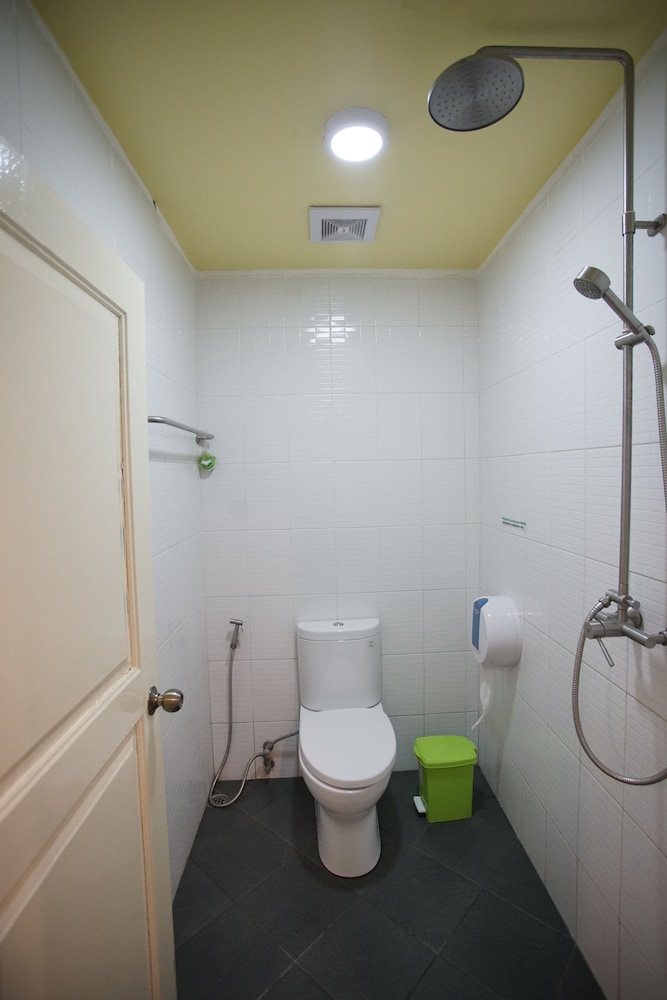 501 Merchant Bed & Breakfast - Hostel