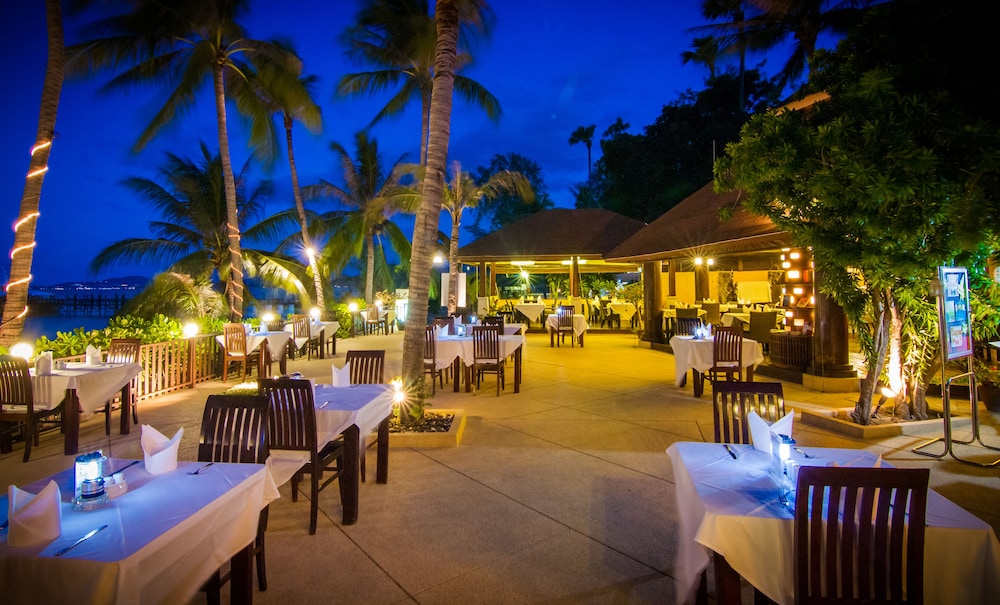 Coco Palm Beach Resort