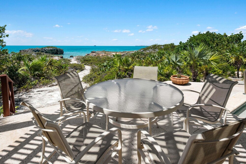 Villa Caona in Providenciales