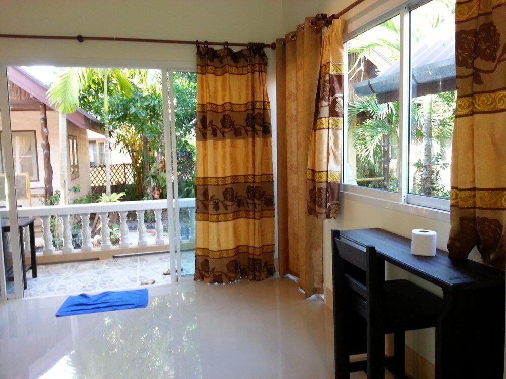 Baan Bamboo Resort