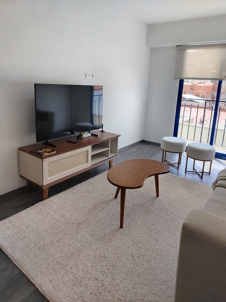 w Bright Stylish 2BR in Cusco