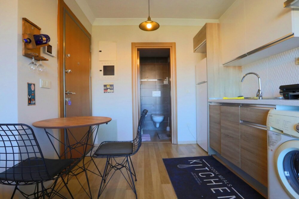 Studio Flat With Shared Pool Near Sabiha Gokcen