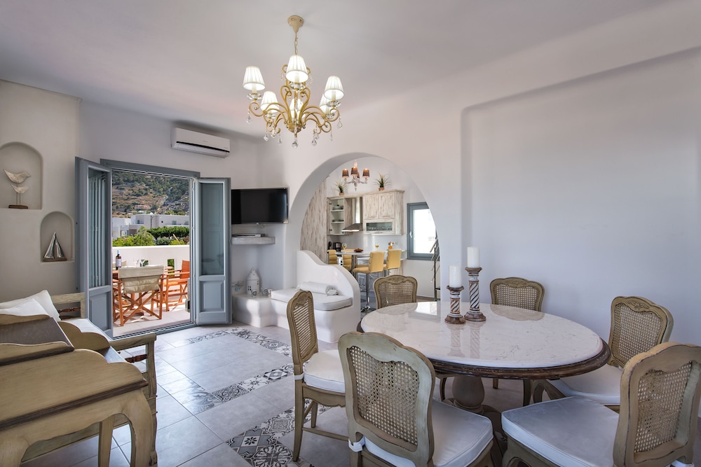Felicity Villas Santorini Luxury House