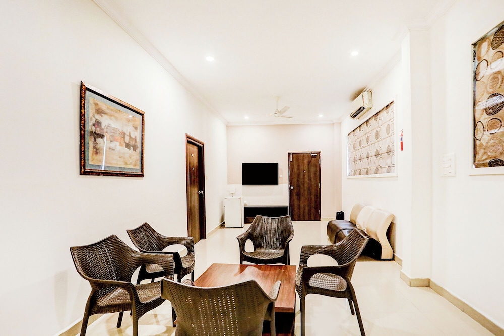Fabhotel Suncity