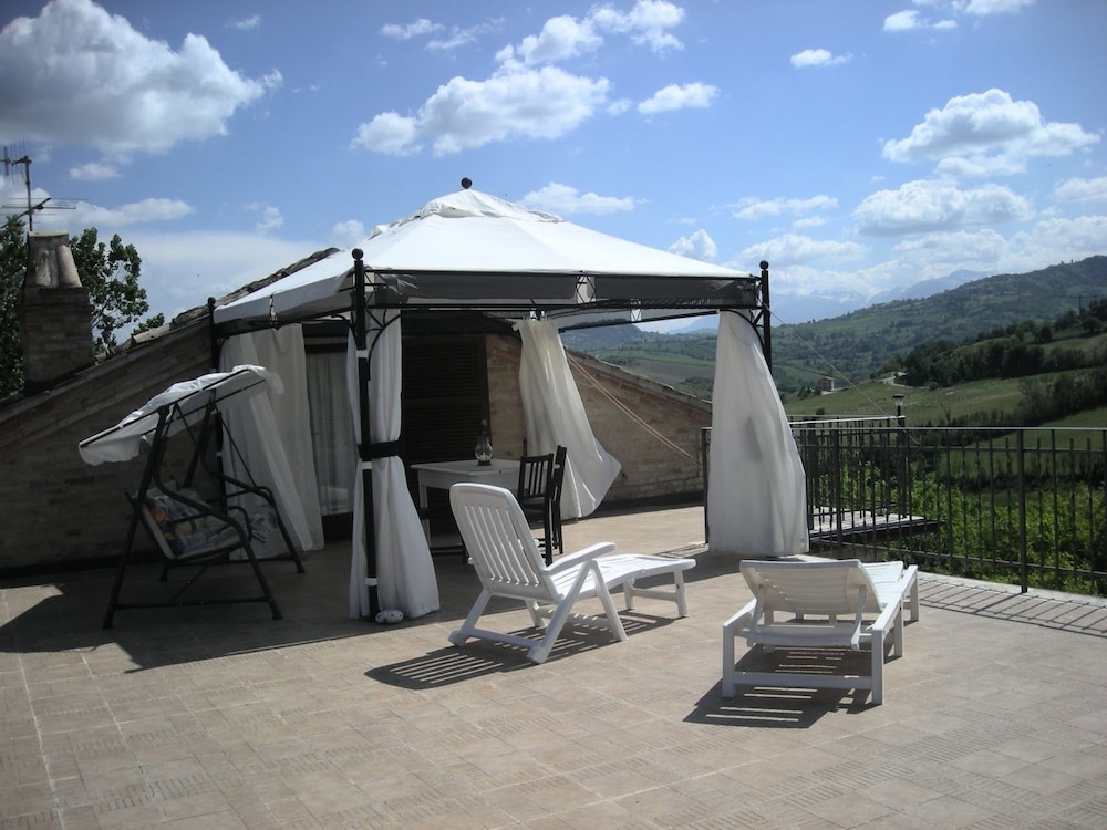 Il Leone Rosso B&B