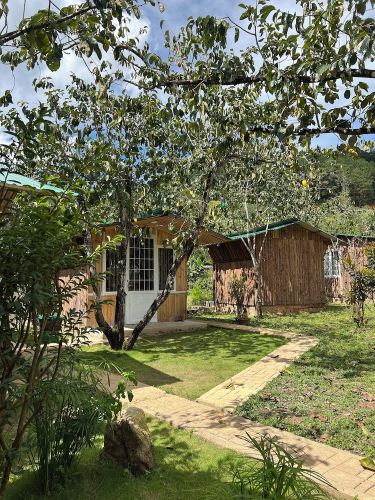 Scent Chalet - Scent Village