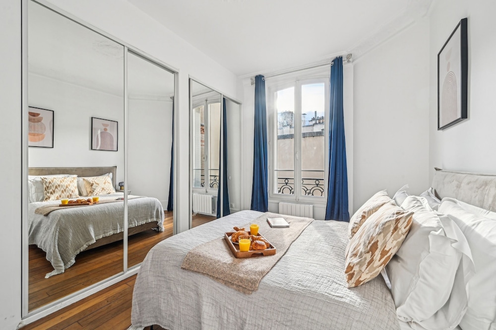 Parisian 1BR near Invalides & Eiffel