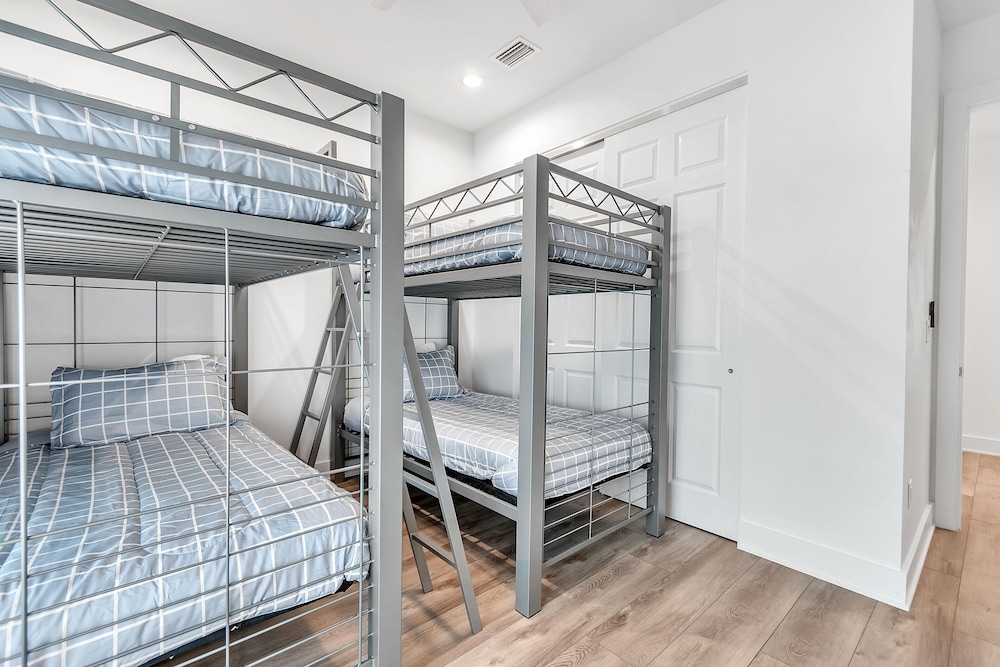 Azul Townhomes A1