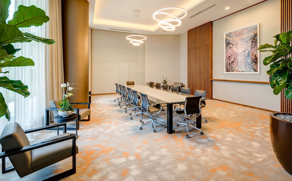 meeting & event spaces