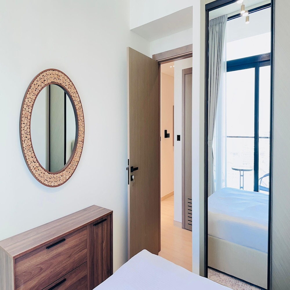 OYO HOME 1479 Premium 1-bed Apartment