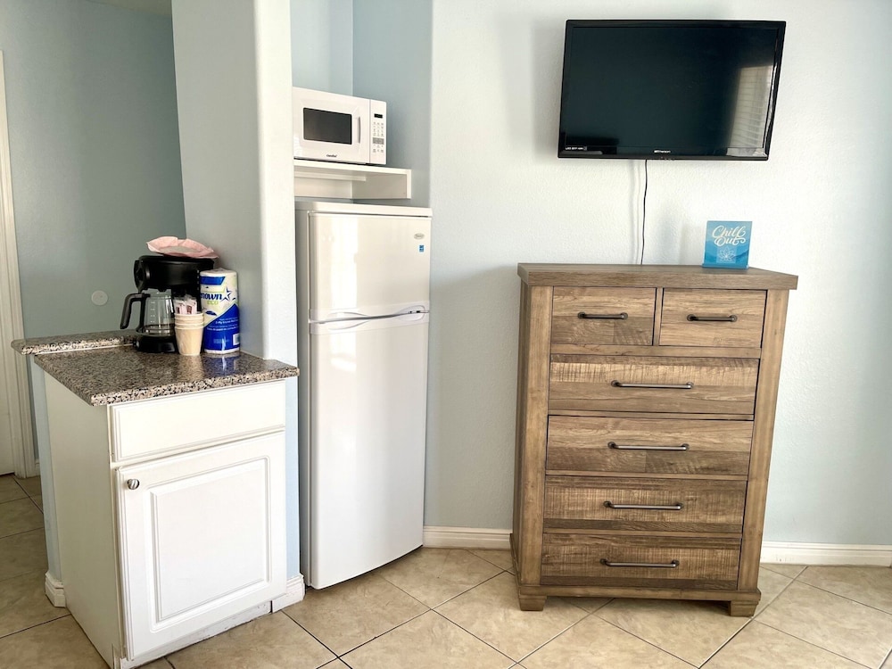 Beachgate Condo Suites And Hotel 536+537a+537b 3 Bedroom Condo