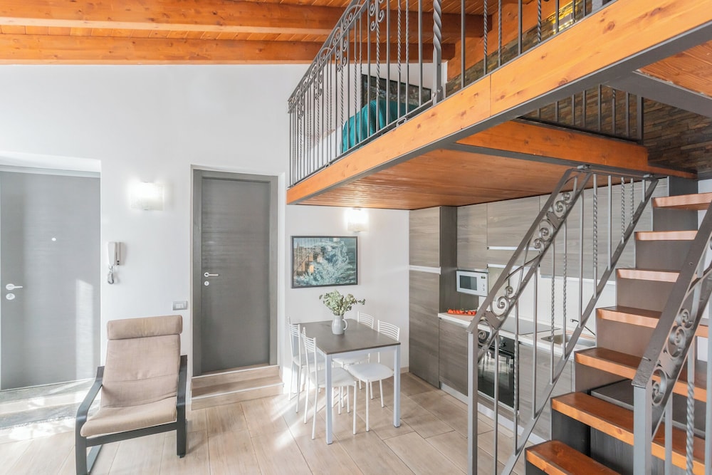 Domus in Como by Rent all Como