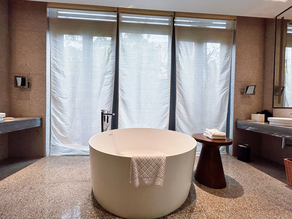 Doubletree Resort By Hilton Hainan - Xinglong Lakeside