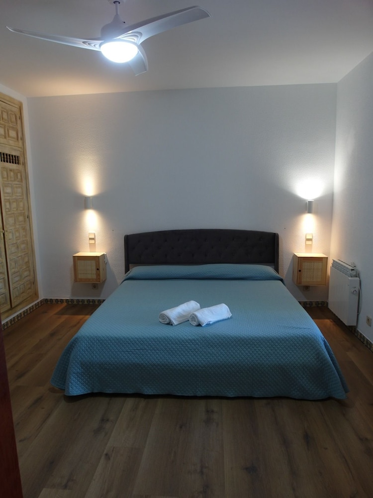 Room in Lodge - Cortijo de la Luna la Casita - Room 3 photo 1
