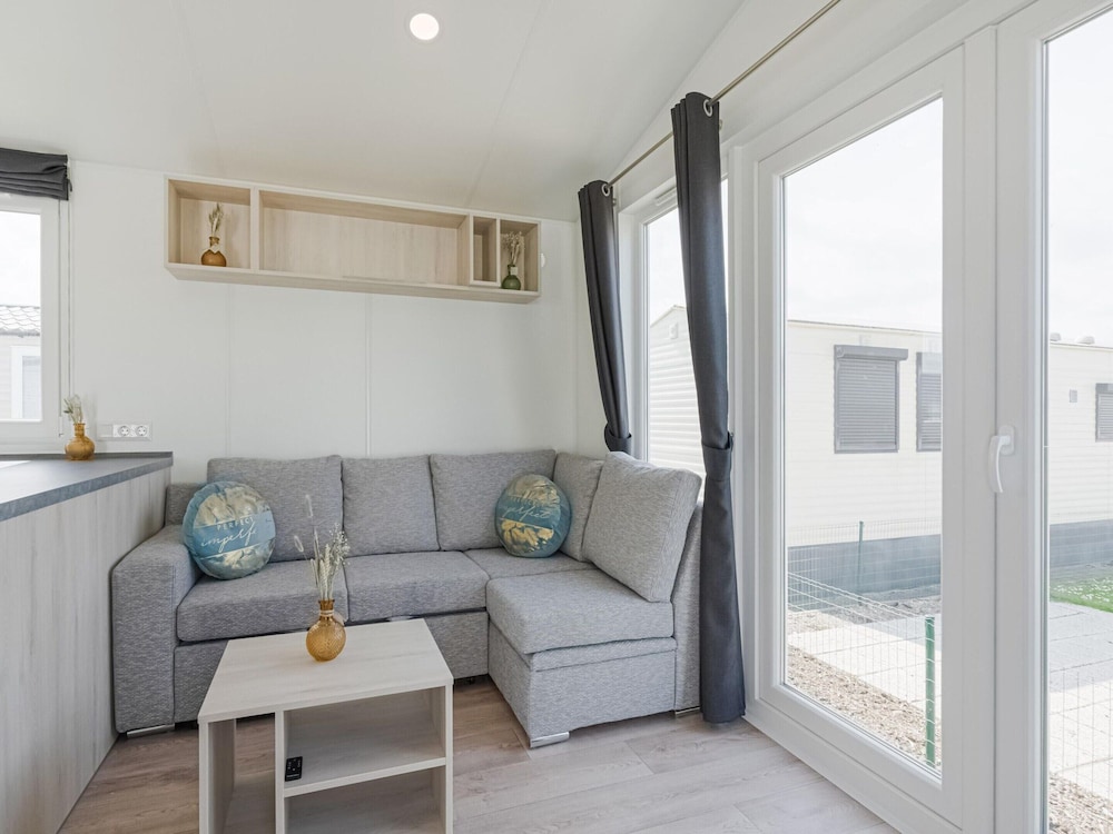 Modern Mobile Home in Middelkerke With Garden