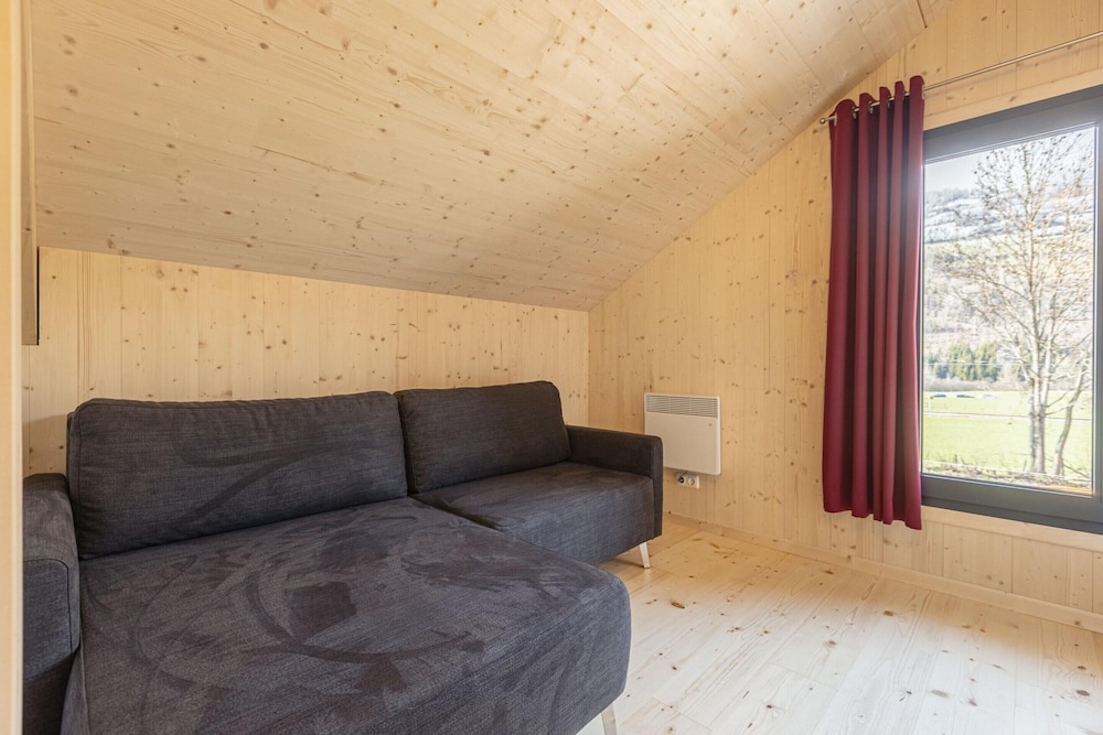 Attractive Chalet With Terrace