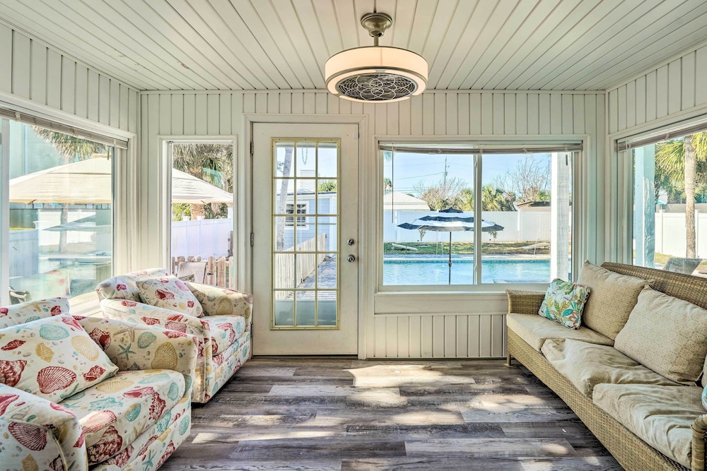 Gulf Views & Beach Access: Pet-friendly PCB Home