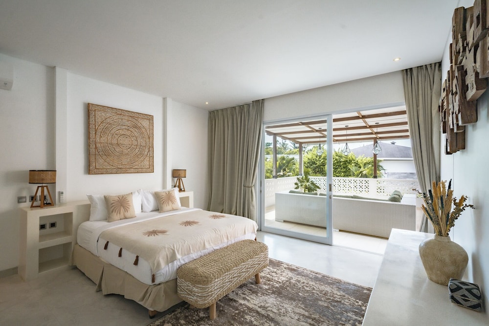 Villa Putih Umalas