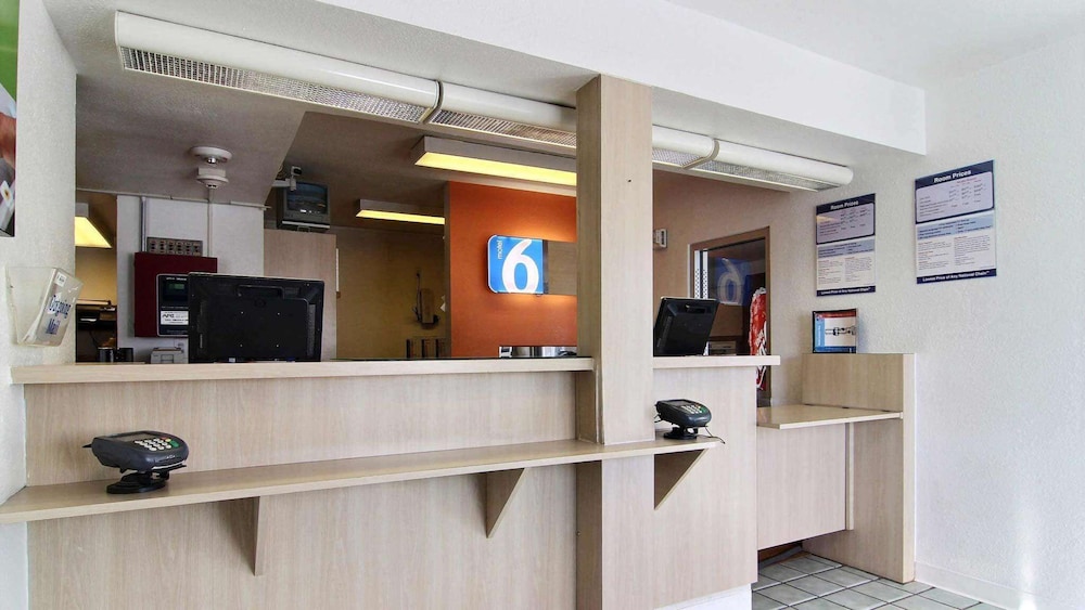 Motel 6 San Angelo, TX
