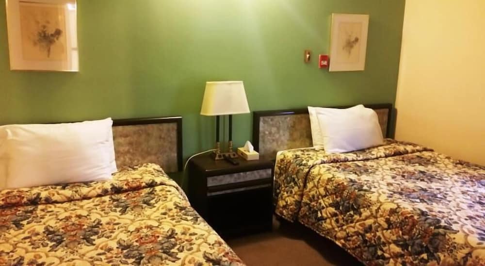 A Voyageur's Guest House - Image 4