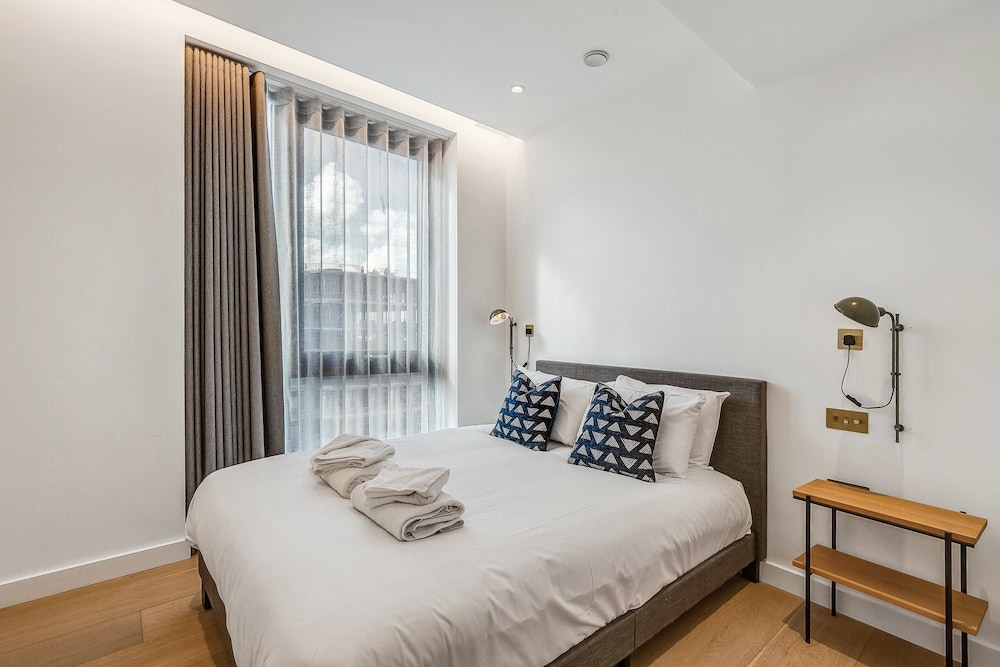 Elegant 3-bedroom Condo