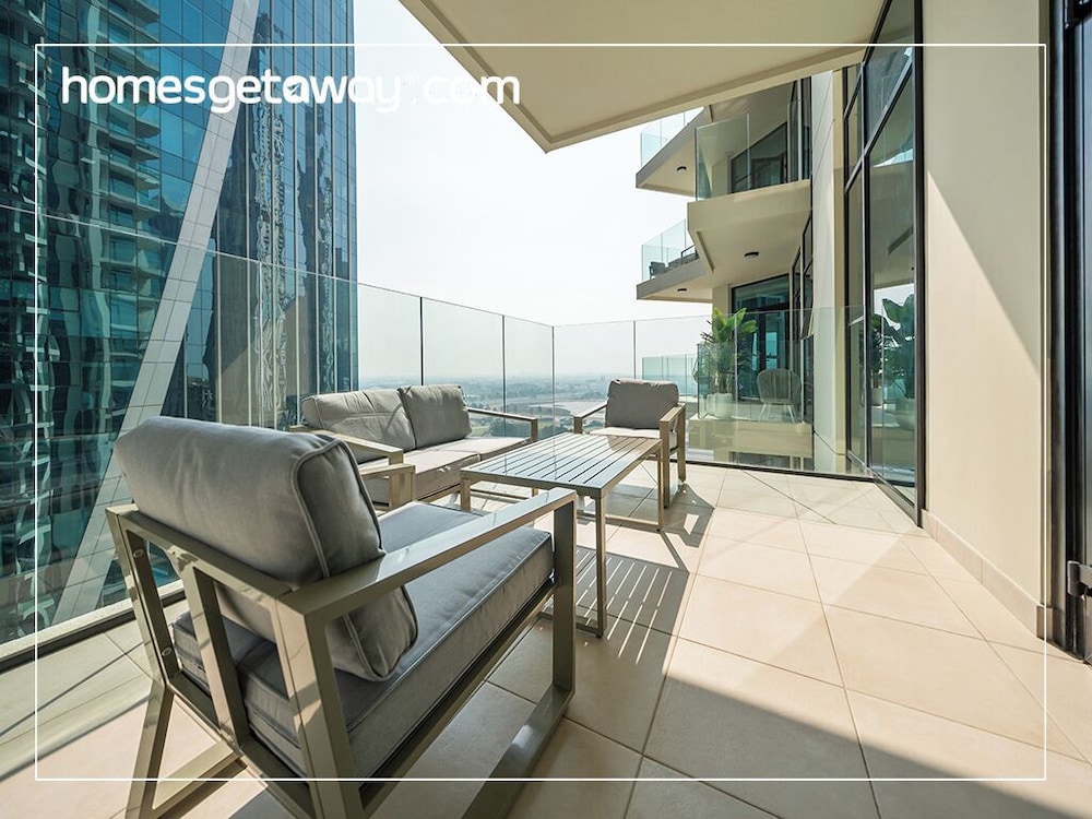 Stylish 2BR Fully Furnished Unit at Business Bay